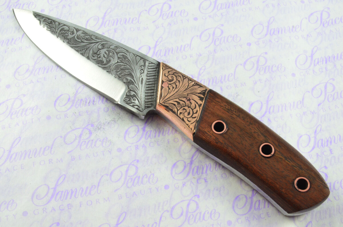 New Fantastic Hand Engraved Carbon 01 Tool Steel Hunting/Bowie Knife Rosewood Scales Unbelievable Piece Pristine inc Leather Sheath - Image 2