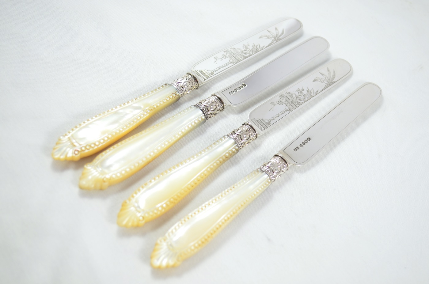 A RARE Hand Engraved Solid Silver and Hand Carved Mother of Pearl Set of 4 Knives & 4 Forks Assayed 1870 - Image 5