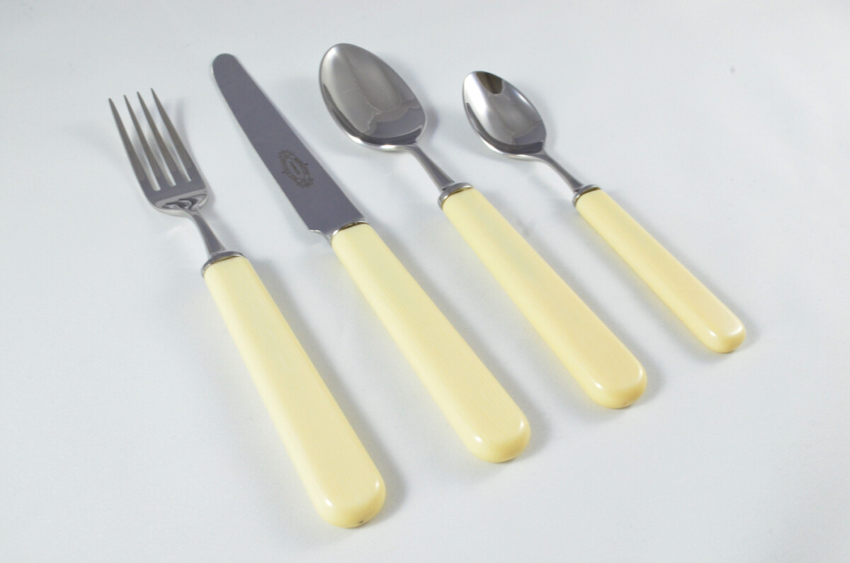 New Fantastic Genuine Cream Handle 4 Piece Place Setting Mirror Finish Made In Sheffield England - Image 3