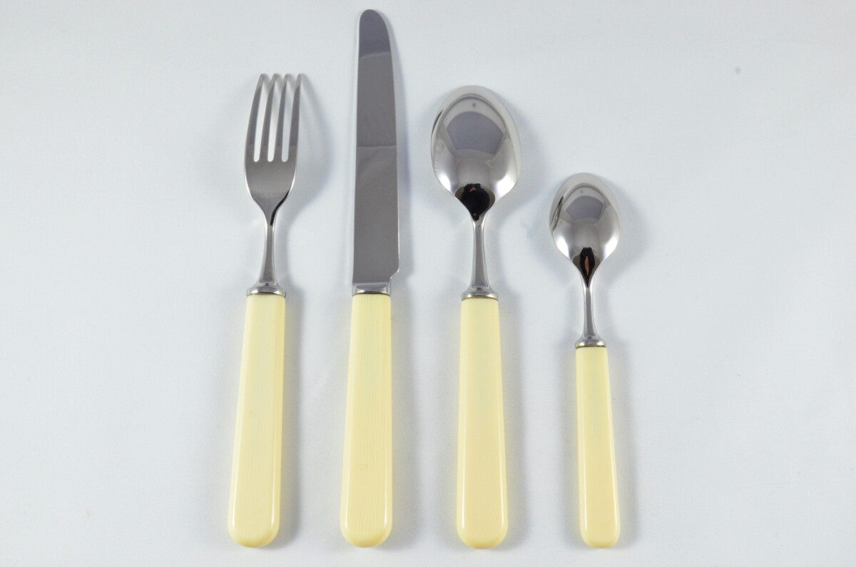 New Fantastic Genuine Cream Handle 4 Piece Place Setting Mirror Finish Made In Sheffield England - Image 2