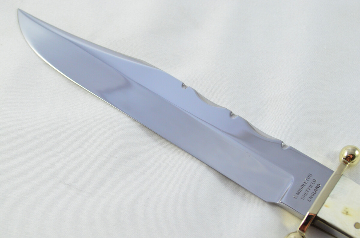 RARE Hand Forged R.Middleton Buffalo Handled Bowie Knife with Leather Sheath - Image 7