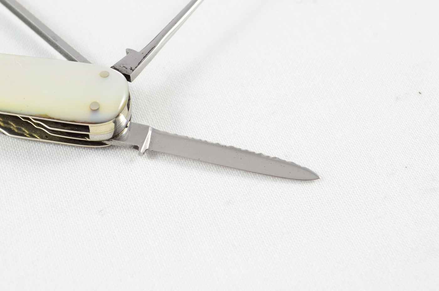 Ultra Rare IXL Wostenholme Mother of Pearl Handled 6 Piece Pen Knife Sheffield c.1940 - Image 6