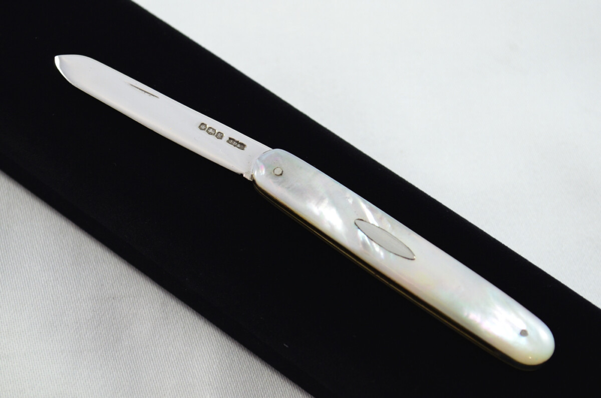 Sheffield James Dixon Solid Silver Bladed Mother Of Pearl Scaled Pen/Fruit Knife 1924