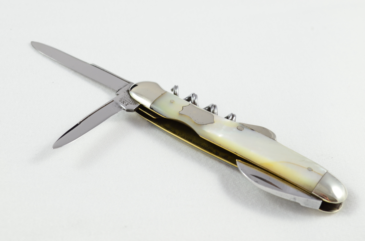 IXL Wostenholme Mother of Pearl Handled Champagne Knife Sheffield - Image 8