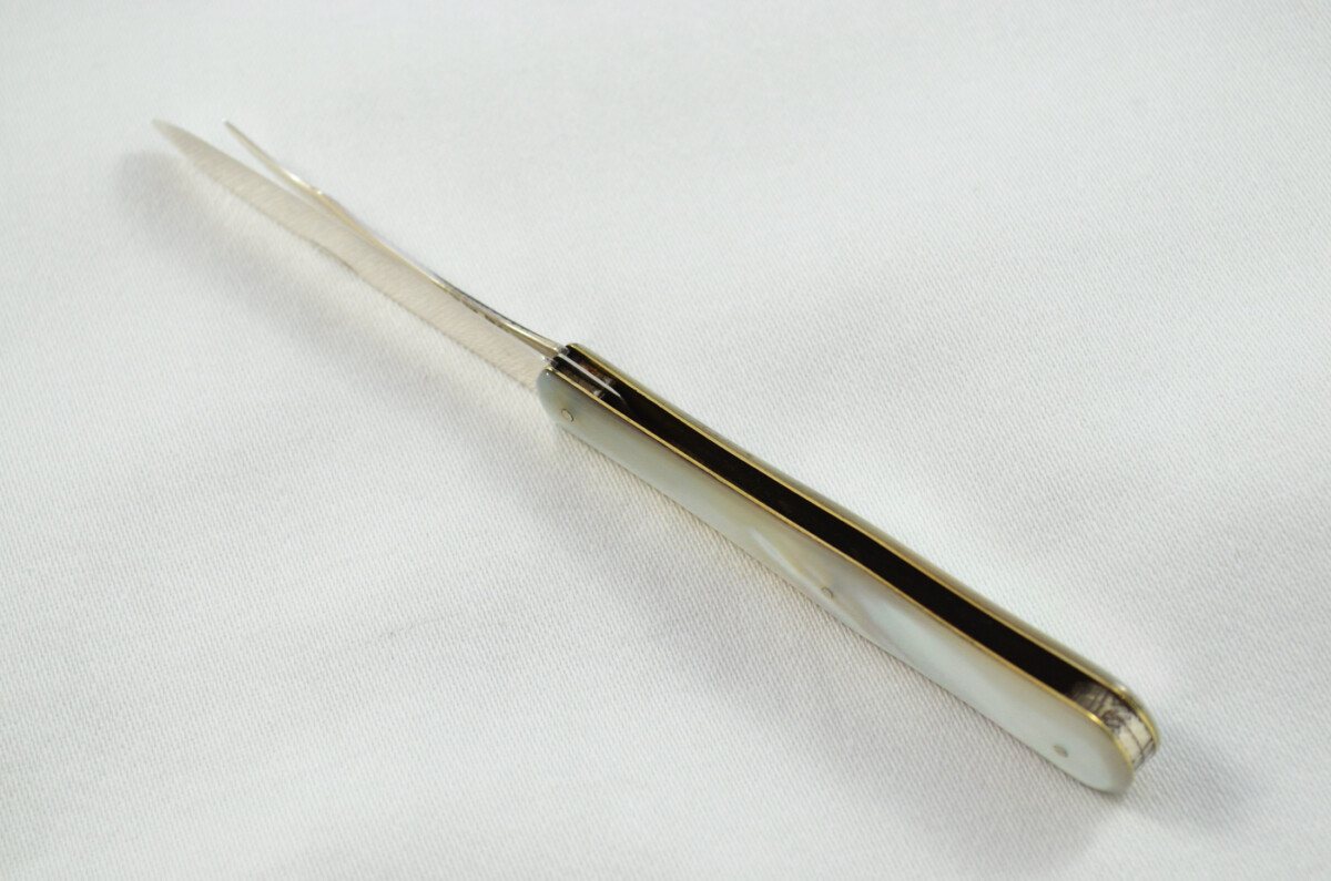 Birmingham RARE Deakin & Francis Silver Bladed Mother Of Pearl Scaled Fruit Knife with Orange Peeler 1895 - Image 6