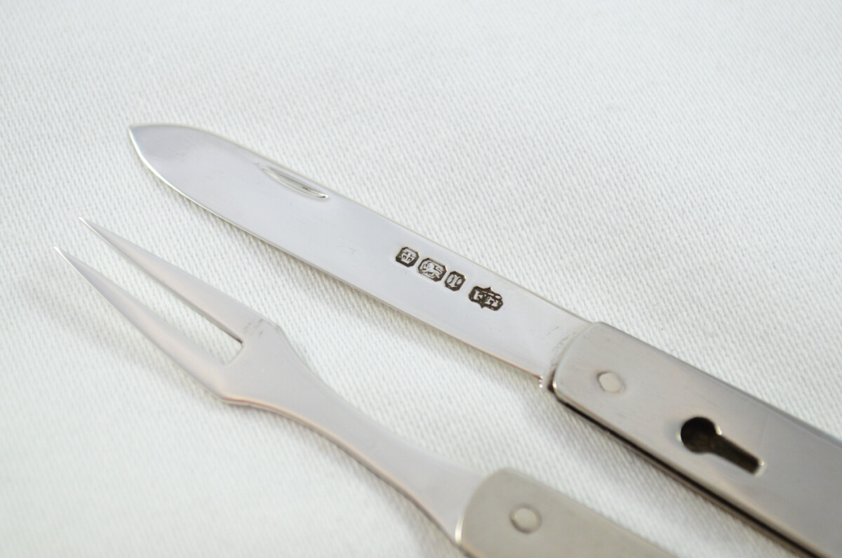 Sheffield 2 Piece Travelling Knife and Fork Set Pearl Scaled 1903 - Image 5