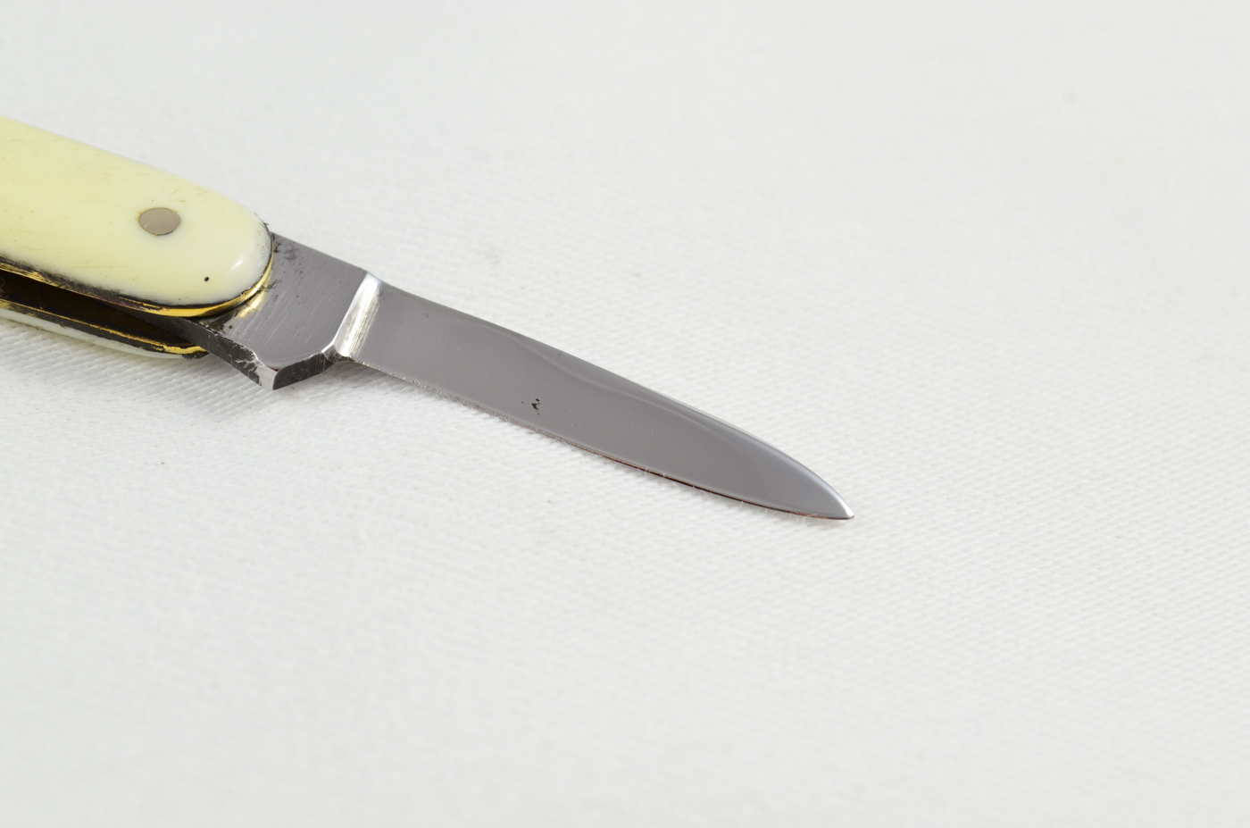 T.E.W Plastic Imitation Ivory Handled Pen Knife Sheffield c.1960 - Image 3