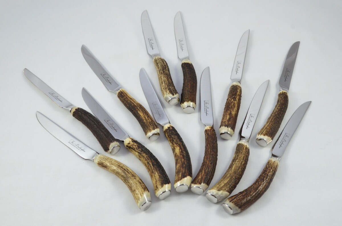 Buckingham Pattern - 12 Limited Edition Buckingham Pattern Genuine Stag/Antler Handle Steak Knives Made Sheffield England Cased - Image 12
