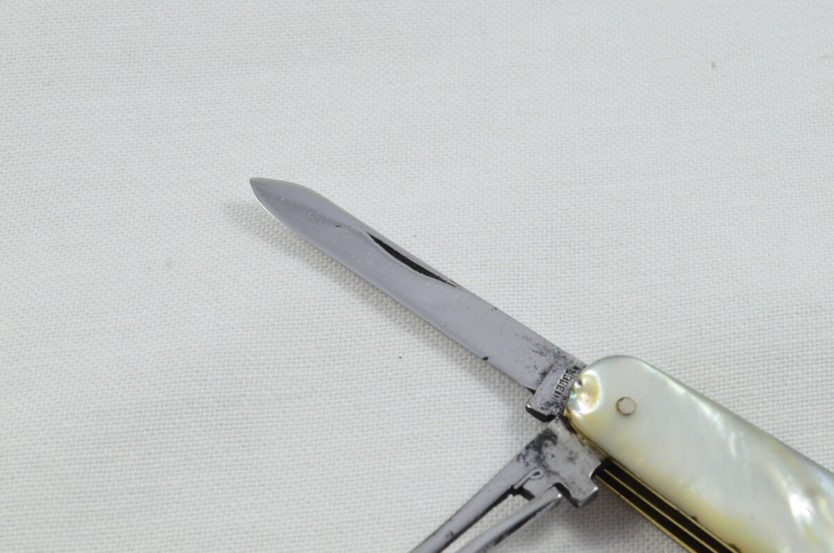 Antique 4 Piece Hand Restored Mother Of Pearl Pen/Pocket Knife c1900 - Sheffield - Hibbert & Son - Image 3