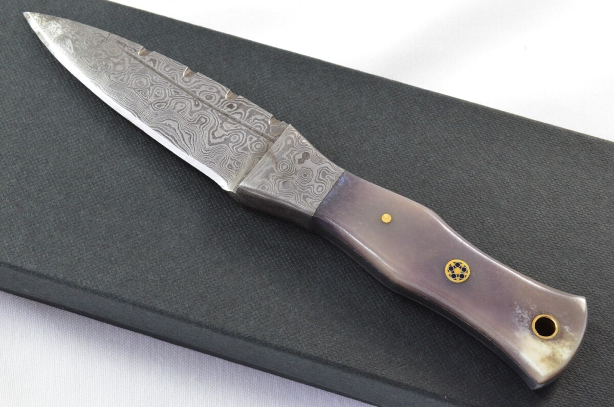 Unique New Genuine Damascus Steel Bespoke Full Tang Camel Bone Handle Sheffield Sgian Dubh with Leather Sheath Gift Boxed