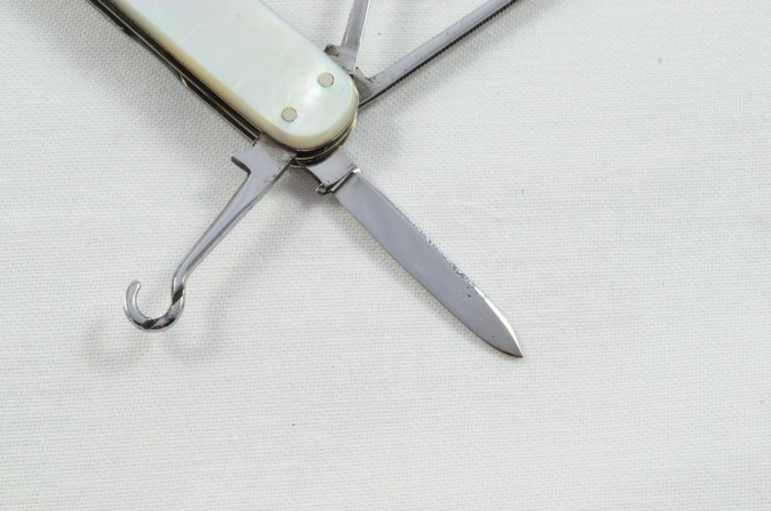 Antique 6 Piece Hand Restored Mother Of Pearl Pen/Pocket Knife c1900 - Sheffield - Levick & Sons - Image 3