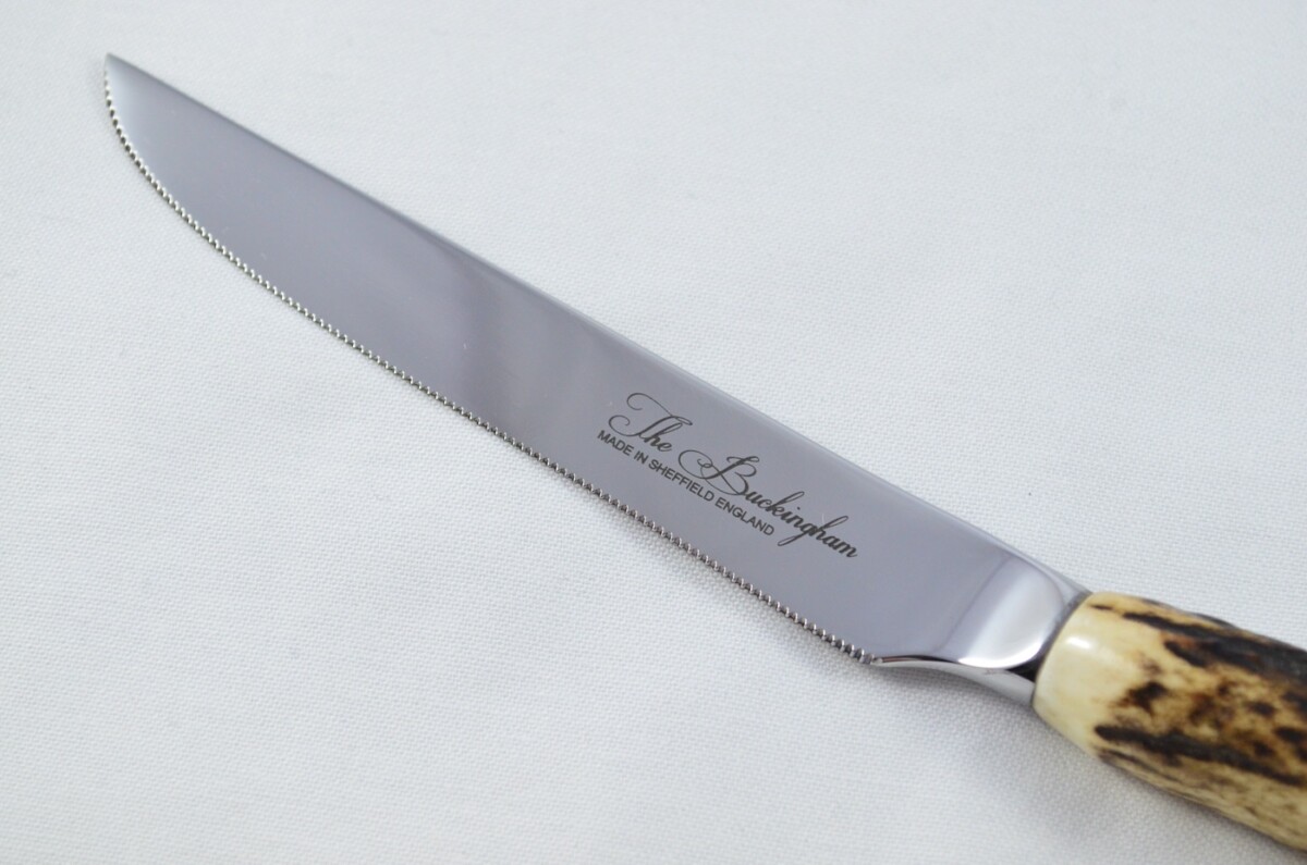 Buckingham Pattern - 12 Limited Edition Buckingham Pattern Genuine Stag/Antler Handle Steak Knives Made Sheffield England Cased - Image 3