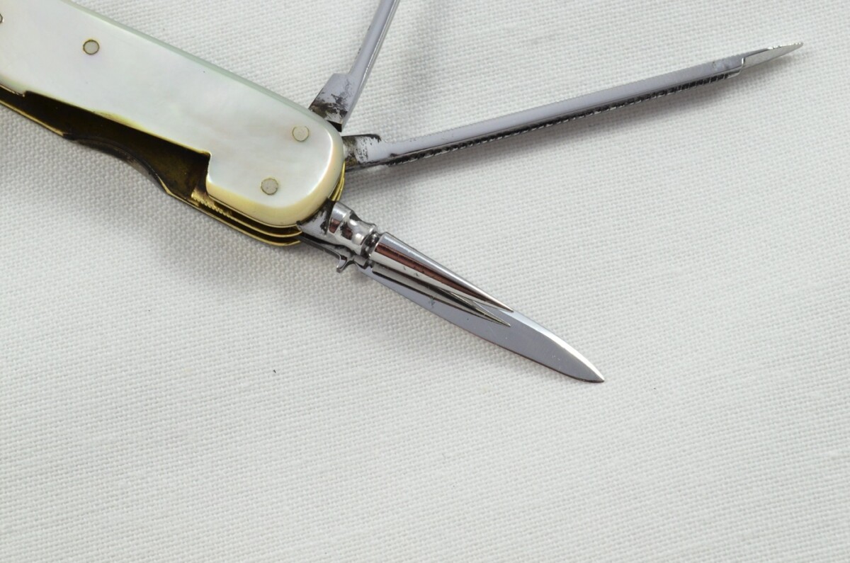 Antique 6 Piece Hand Restored Fancy Mother Of Pearl Pen/Pocket Knife c1880 - Sheffield - Joseph Westby - Image 7