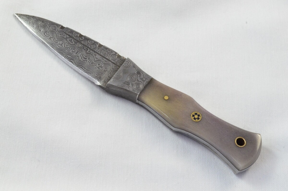 Unique New Genuine Damascus Steel Bespoke Full Tang Camel Bone Handle Sheffield Sgian Dubh with Leather Sheath Gift Boxed - Image 2