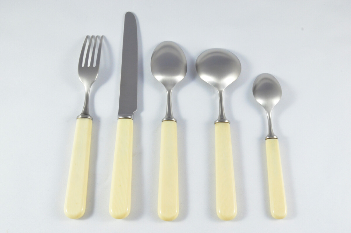 New Fantastic Genuine Cream Handle 5 Piece Place Setting Brushed Finish Made In Sheffield England - Image 2