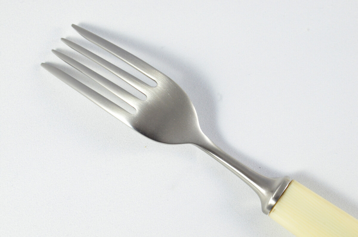 New Fantastic Genuine Cream Handle Steak Fork Brushed Finish Made In Sheffield England - Image 4