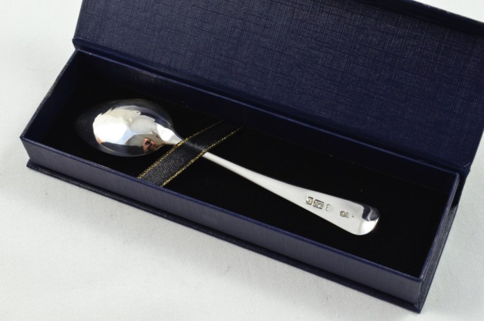Sheffield Solid Silver Antique Christening Spoon - Old English Pattern - Made in 1825 - Presentation Case - Image 2