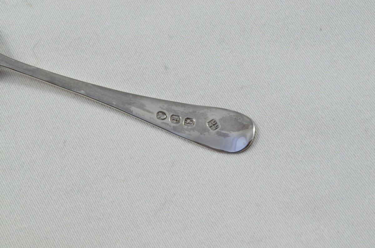 London Solid Silver Antique Christening Spoon - Irish Bright Cut - Made in 1810 - Presentation Case - Image 4