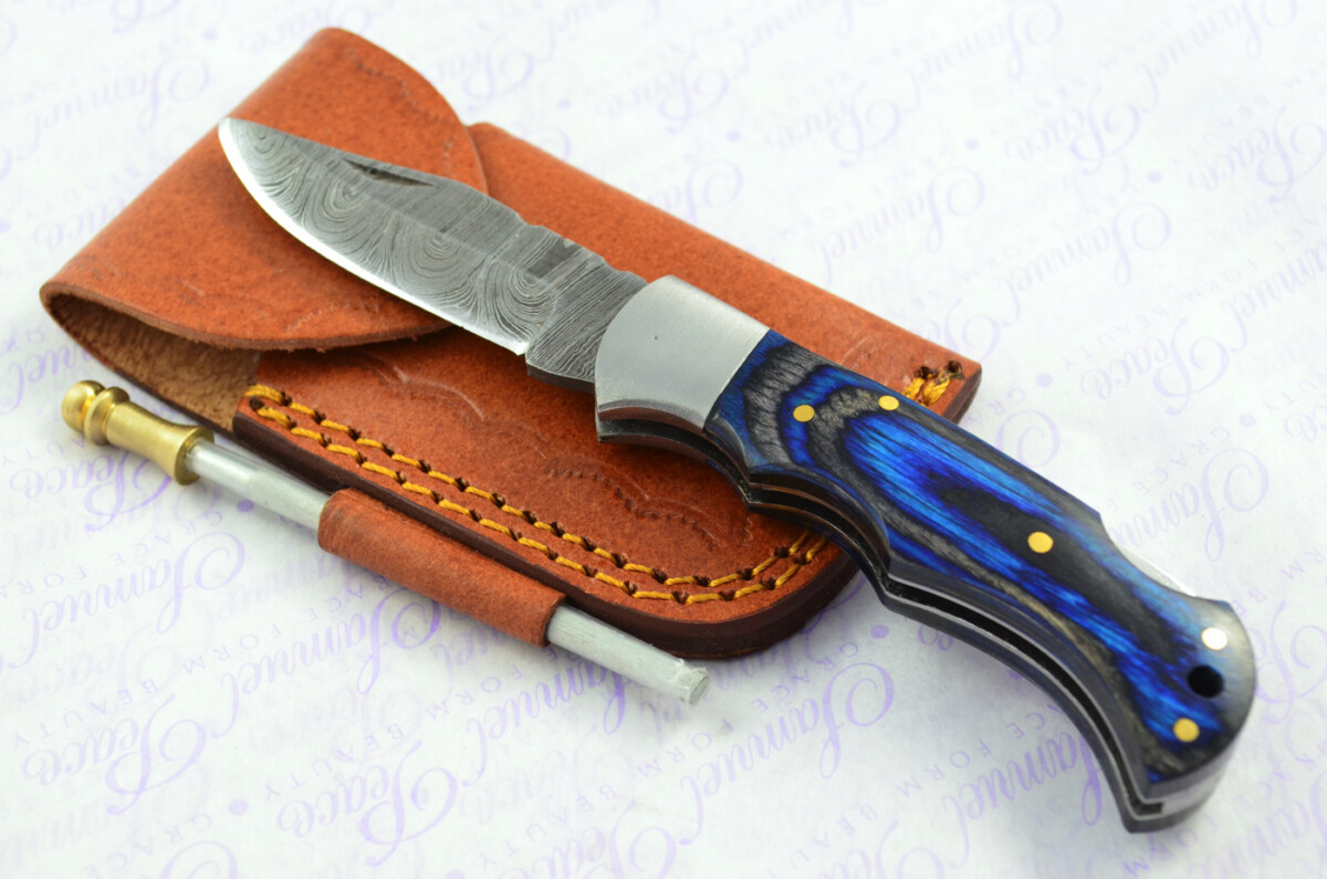A Handmade Damascus Steel Pocket Knife - Blue & Slate Laminate Wood Scales
