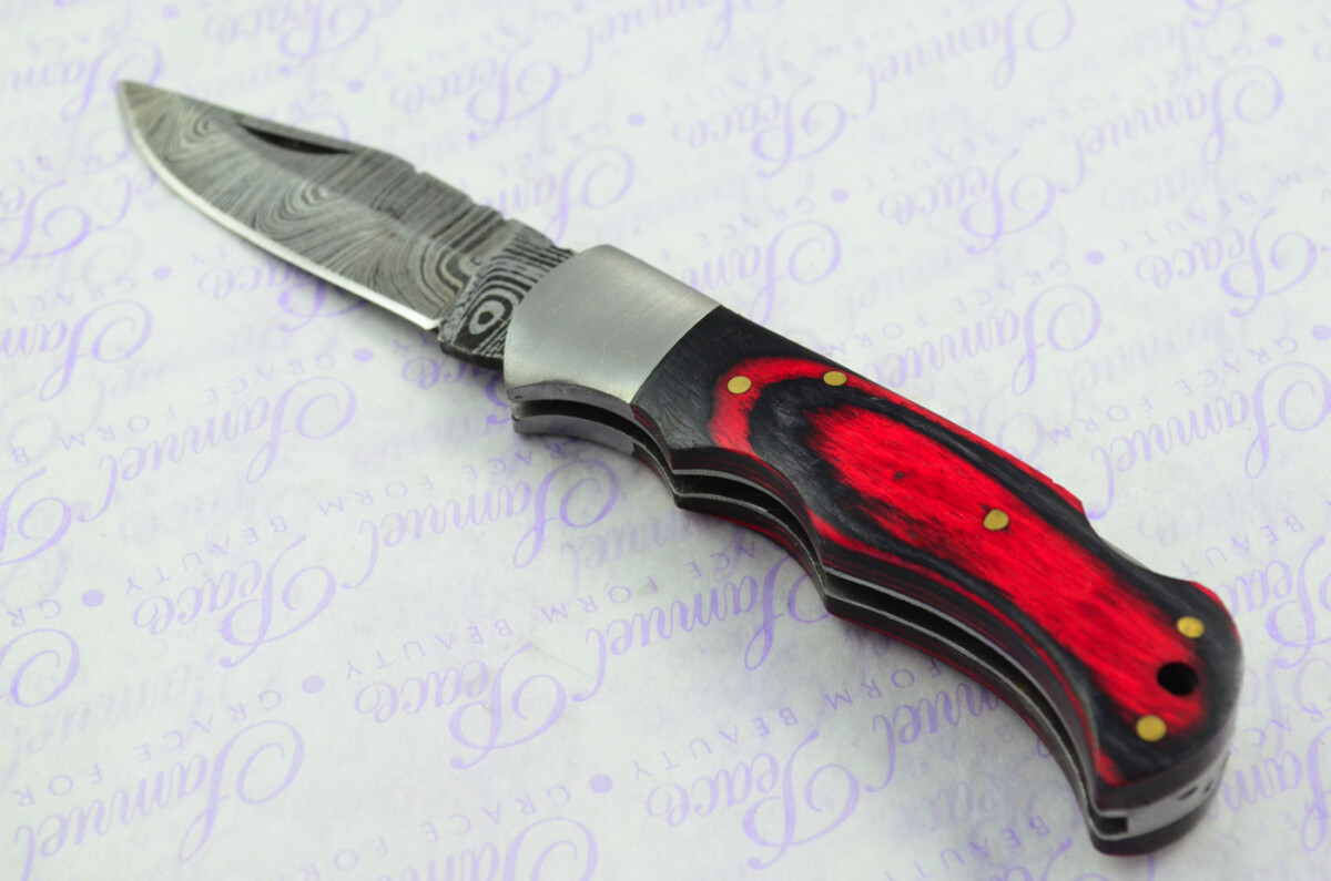 A Handmade Damascus Steel Pocket Knife - Red & Black Laminate Wood Scales - Image 2