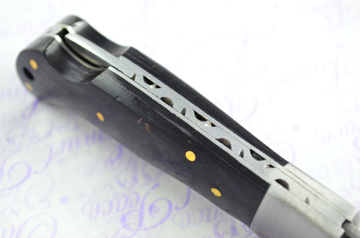 A Handmade Damascus Steel Pocket Knife - Black Stealth Laminate Wood Scales - Image 6
