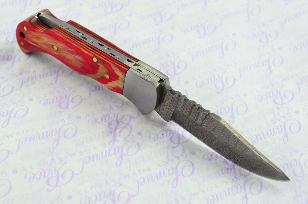 A Handmade Damascus Steel Pocket Knife - Red & Cream Laminate Wood Scales - Image 5