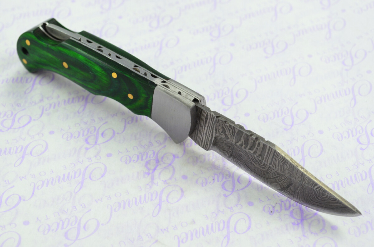 A Handmade Damascus Steel Pocket Knife - Green Laminate Wood Scales - Image 5