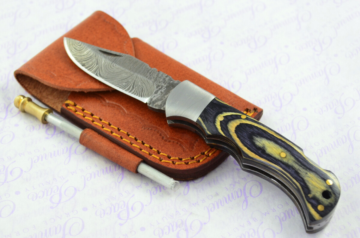 A Handmade Damascus Steel Pocket Knife -Blue & Cream Laminate Wood Scales