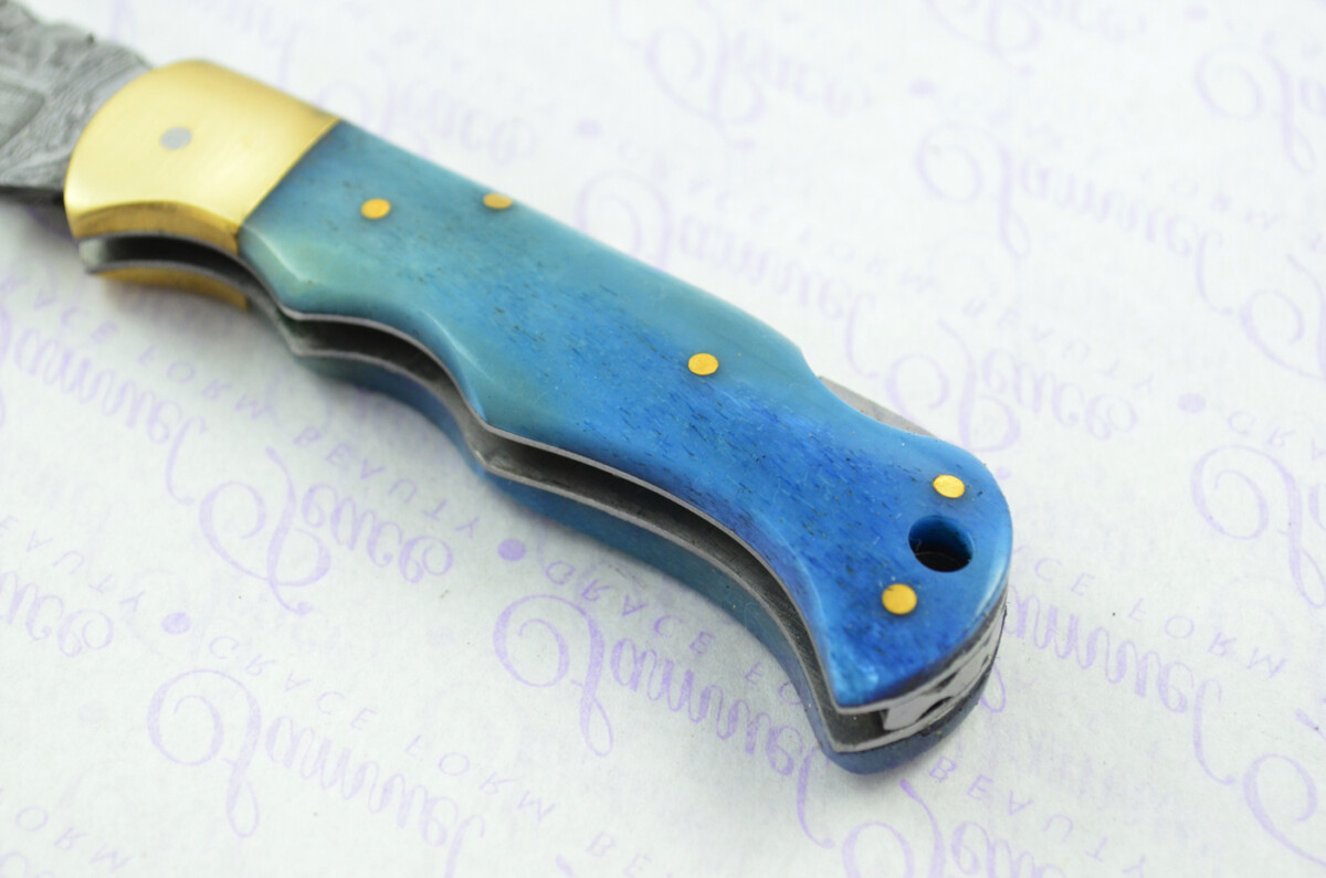 A Handmade Damascus Steel Pocket Knife - Blue Camel Scales - Image 3