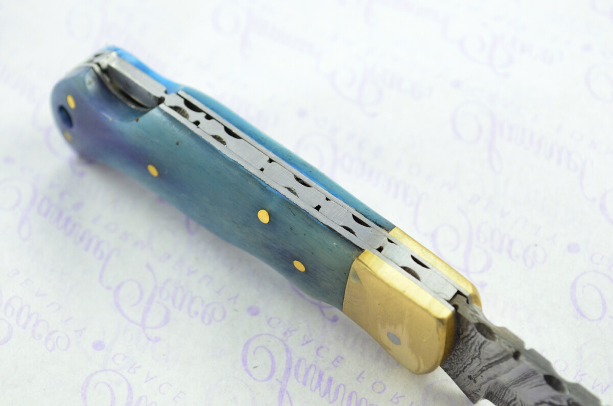 A Handmade Damascus Steel Pocket Knife - Blue Camel Scales - Image 6