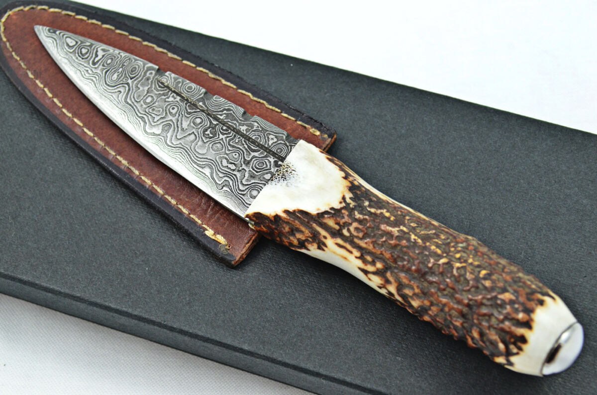 A Fantastic Handmade Genuine Stag Horn Handle Damascus Steel Sgian Dubh Made in Sheffield England
