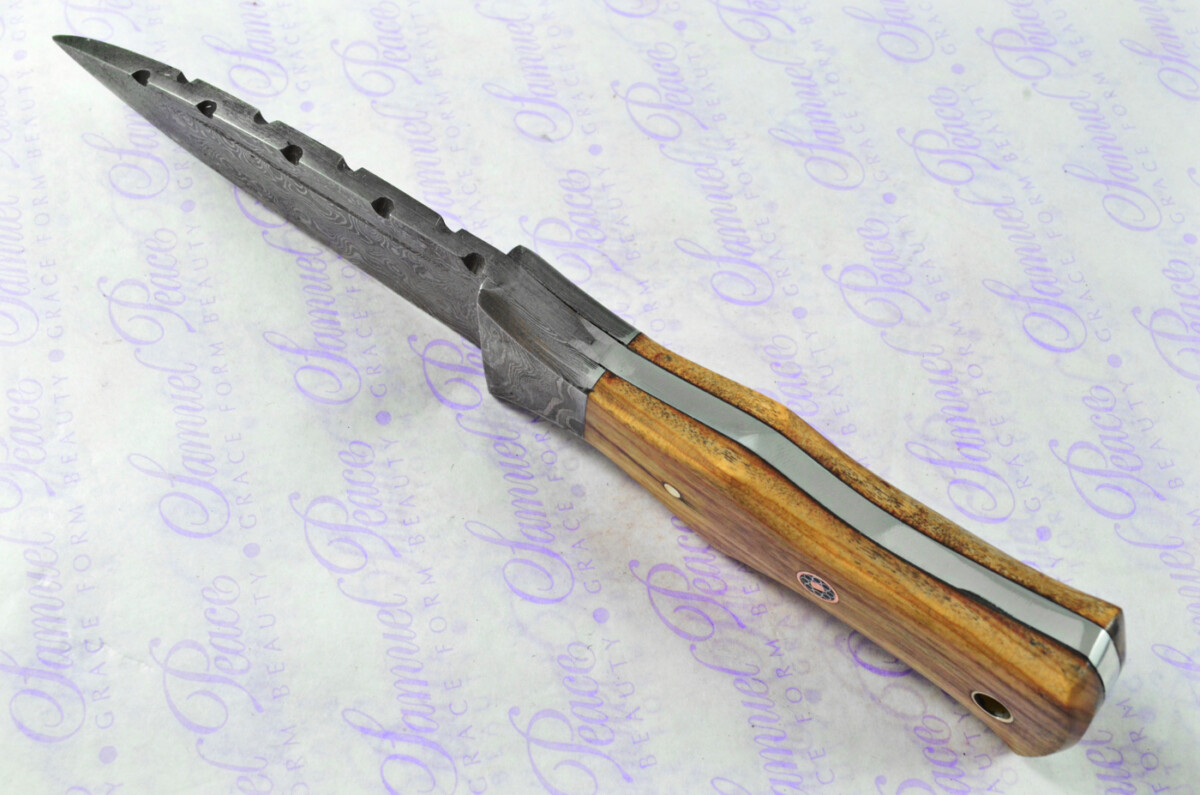 Astounding Damascus Steel Sgian Dubh Knife with Olive Wood Scales inc Leather Sheath - Image 3