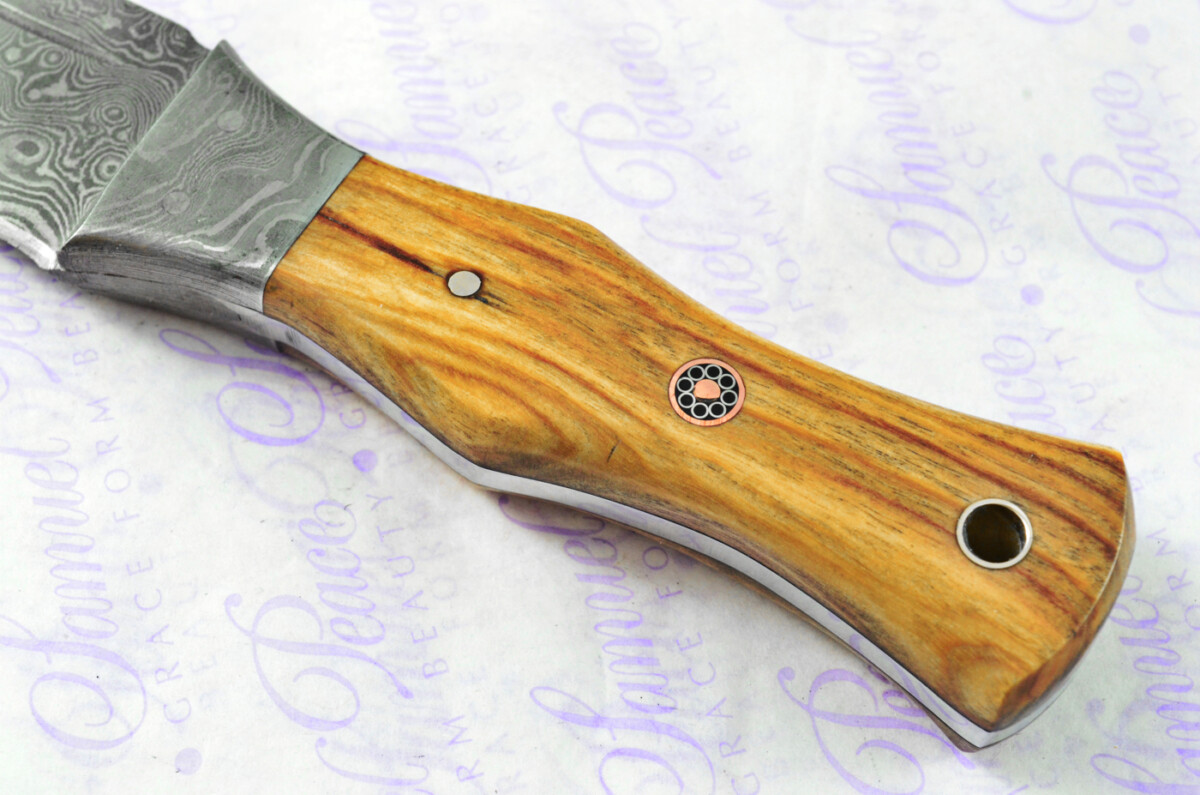 Astounding Damascus Steel Sgian Dubh Knife with Olive Wood Scales inc Leather Sheath - Image 5