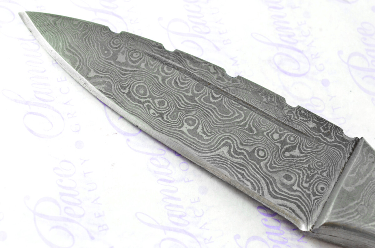 Astounding Damascus Steel Sgian Dubh Knife with Olive Wood Scales inc Leather Sheath - Image 6