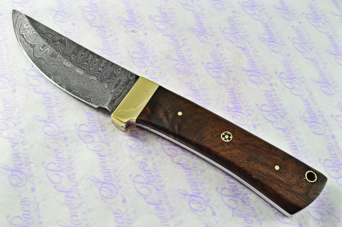 Astounding Damascus Steel & Brass Bolster Knife with Straight Back Blade & Rosewood Scales inc Leather Sheath - Image 2