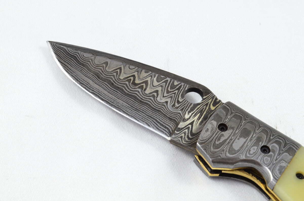 A Beautiful Handmade Damascus Steel Bladed Engraved Camel Bone Scaled Pocket Knife - Image 2