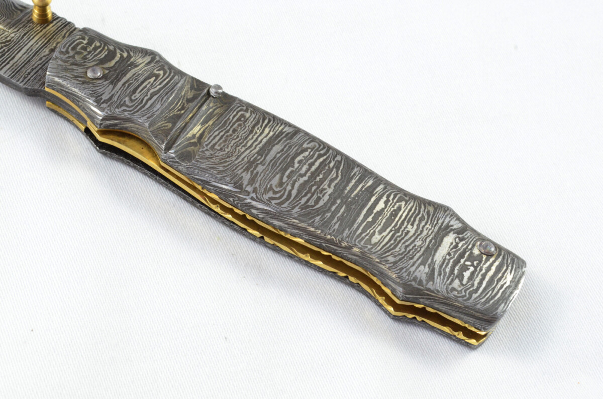 A Beautiful Handmade Damascus Steel Bladed Damascus Scaled Pocket Knife - Image 4