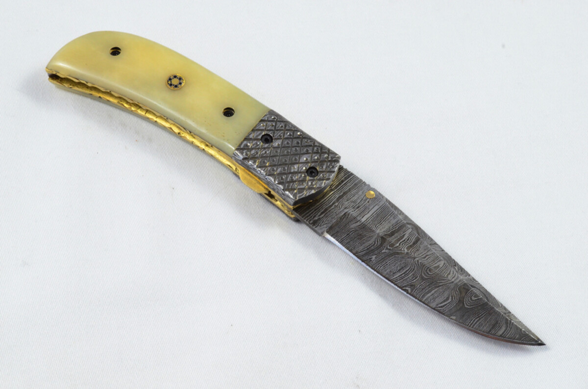 A Beautiful Handmade Damascus Steel Bladed Engraved Camel Bone Scaled Pocket Knife - Image 2