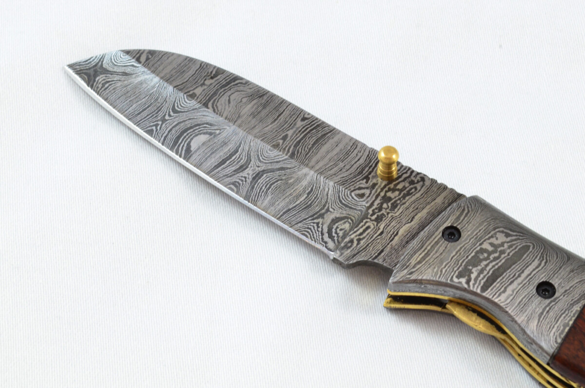 A Beautiful Handmade Damascus Steel Bladed Rosewood Scaled Pocket Knife - Image 3