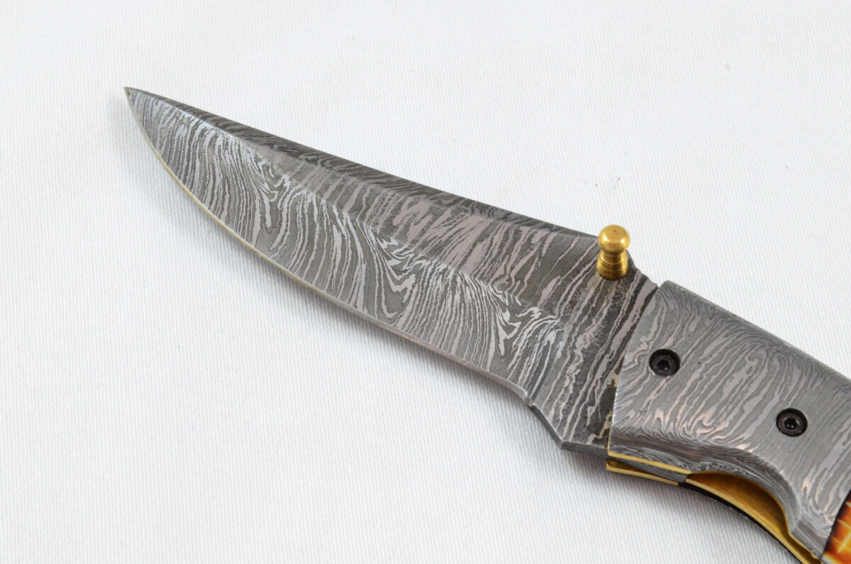 A Beautiful Handmade Damascus Steel Bladed Camel Bone & Buffalo Scaled Pocket Knife - Image 2
