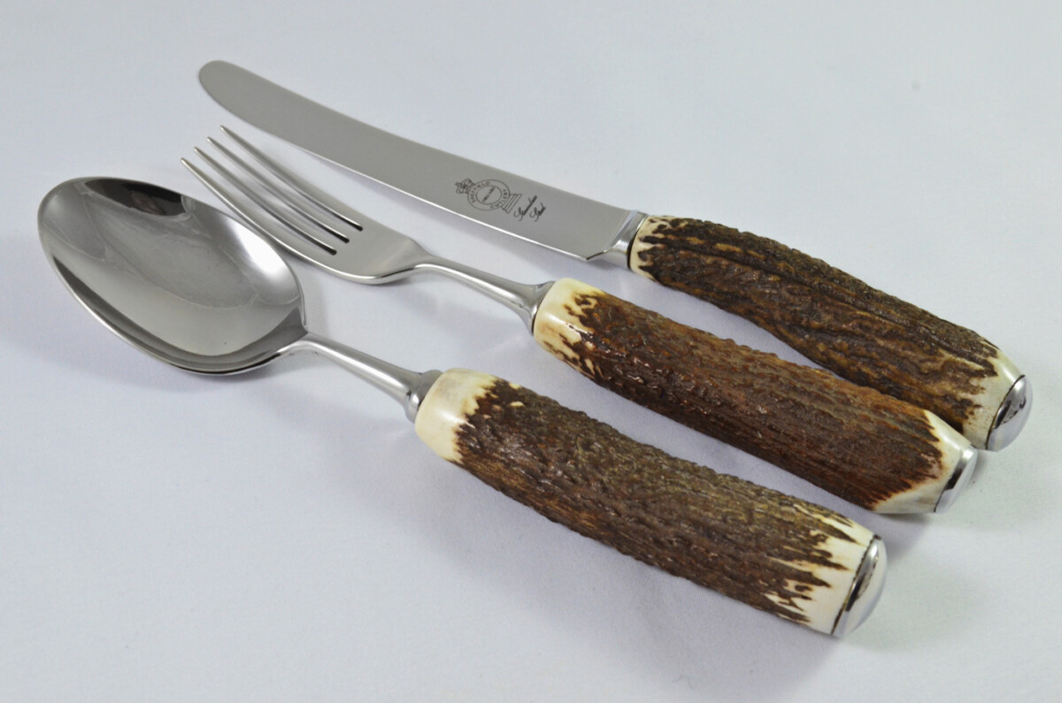 A Genuine Stag Antler Horn Handled 9 Piece Place Setting Made in Sheffield England - Image 5