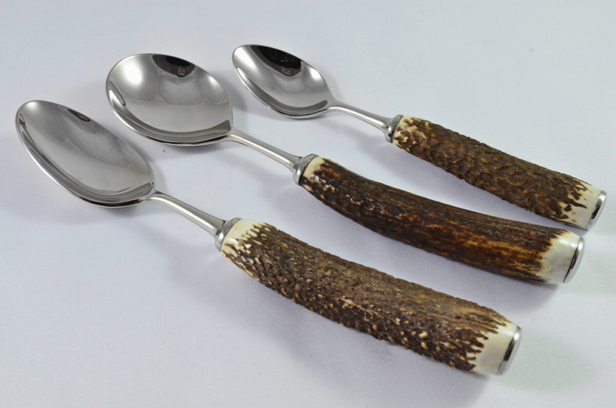 A Genuine Stag Antler Horn Handled 7 Piece Place Setting Made in Sheffield England - Image 5