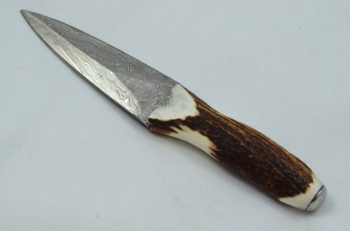 A Fantastic Genuine Stag Horn Handle Double Edged Damascus Steel Sgian Dubh Made in Sheffield England - Image 3