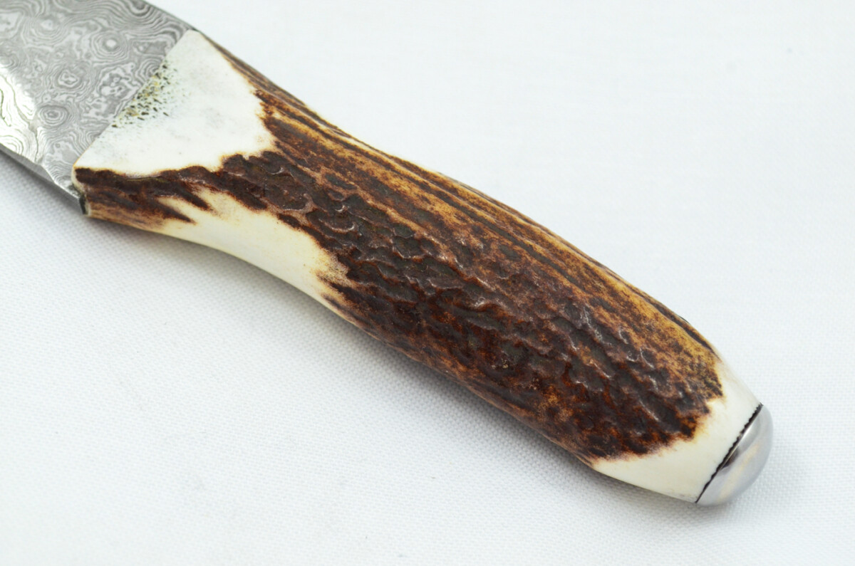 A Fantastic Genuine Stag Horn Handle Double Edged Damascus Steel Sgian Dubh Made in Sheffield England - Image 4