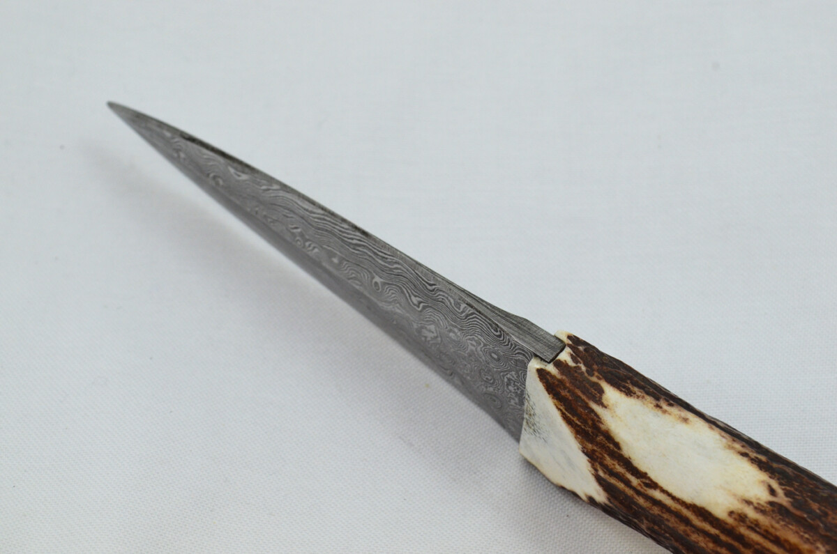 A Fantastic Genuine Stag Horn Handle Double Edged Damascus Steel Sgian Dubh Made in Sheffield England - Image 6