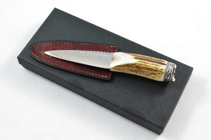 Antler Stag Horn Handle Pewter Capped Sgain Dubh Dirk Hand Forged Carbon Steel Blade Made In Sheffield England