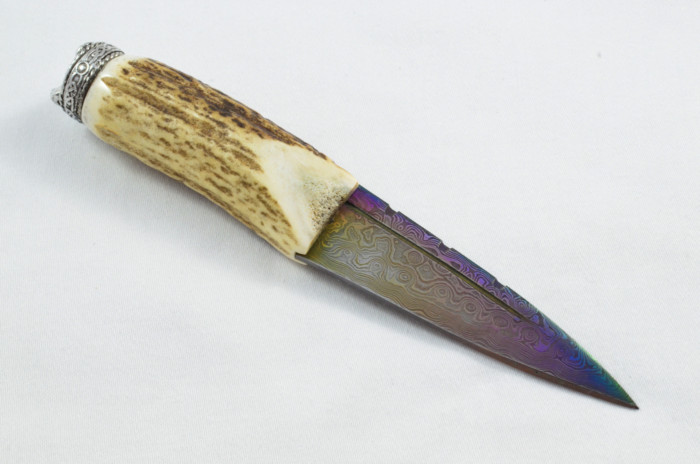 Antler Stag Horn Handle Pewter Capped Sgain Dubh Dirk Heat Treated Damascus Steel Blade Made In Sheffield England - Image 4