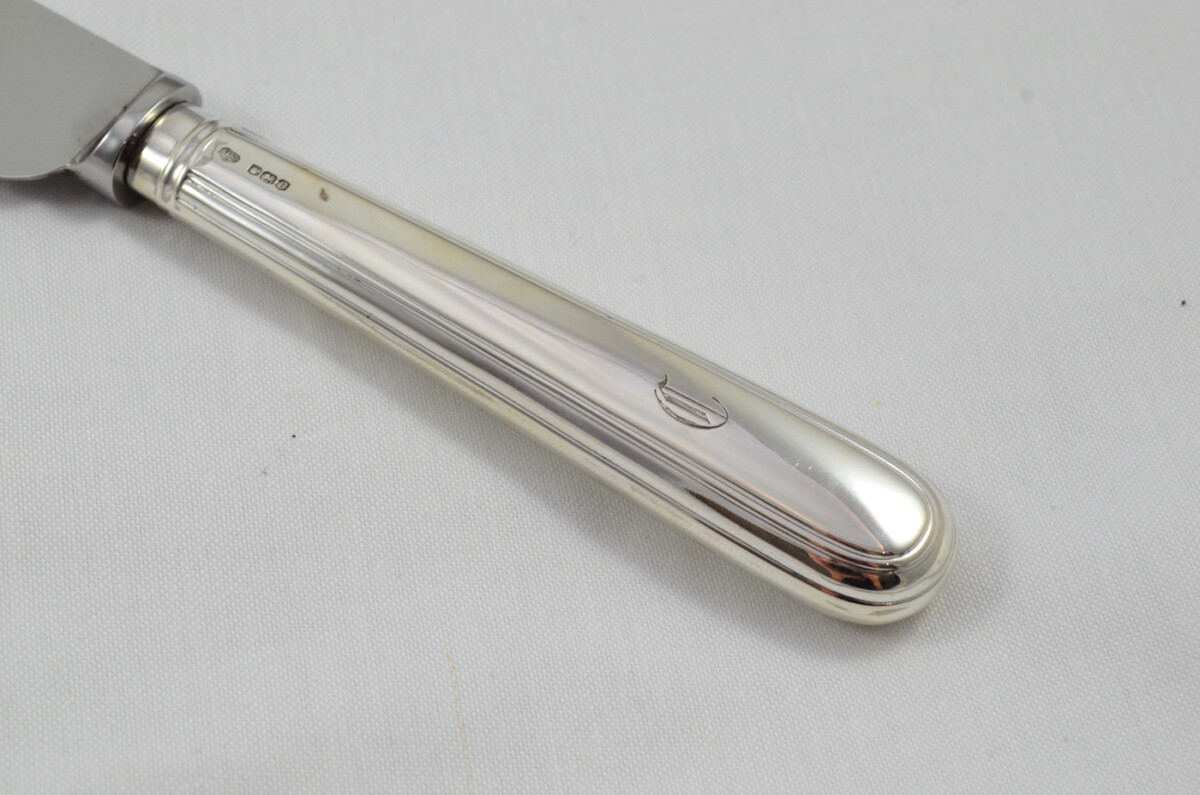 Goldsmiths & Silversmiths Cased Sterling Silver Handled 2 Piece Carving Set O/E Thread Pattern 1945 - Image 7