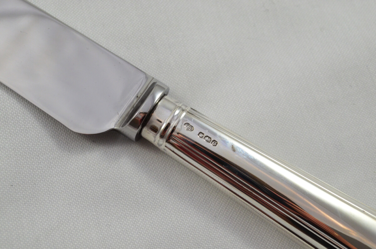 Goldsmiths & Silversmiths Cased Sterling Silver Handled 2 Piece Carving Set O/E Thread Pattern 1945 - Image 5