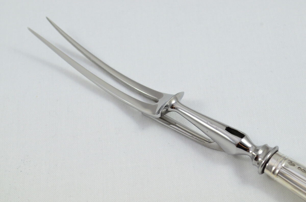 Goldsmiths & Silversmiths Cased Sterling Silver Handled 2 Piece Carving Set O/E Thread Pattern 1945 - Image 8